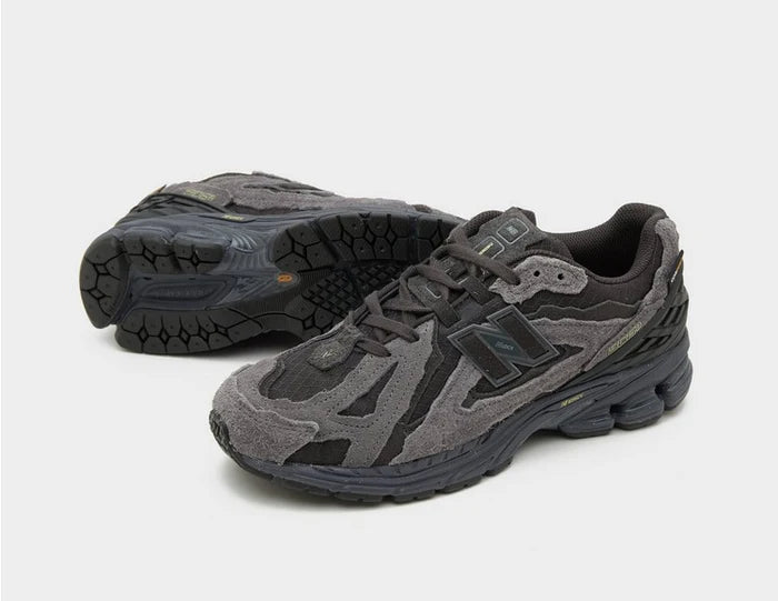 New Balance 1906D size? Exclusive Protection Pack Black Grey