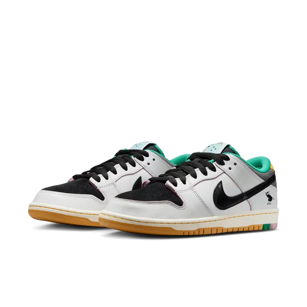 Nike SB Dunk Low CSEF
