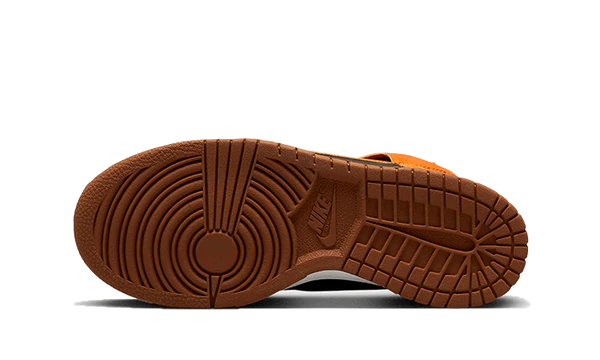 Nike Dunk High Safety Orange (GS)