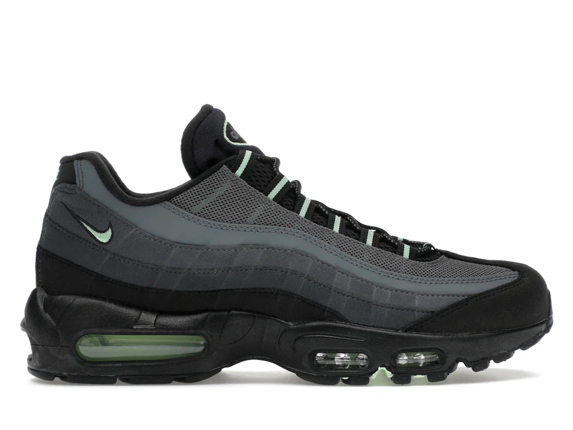 Nike Air Max 95 Vapor Green - resellguru.app