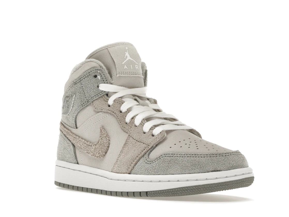 Air Jordan 1 Mid SE Particle Grey