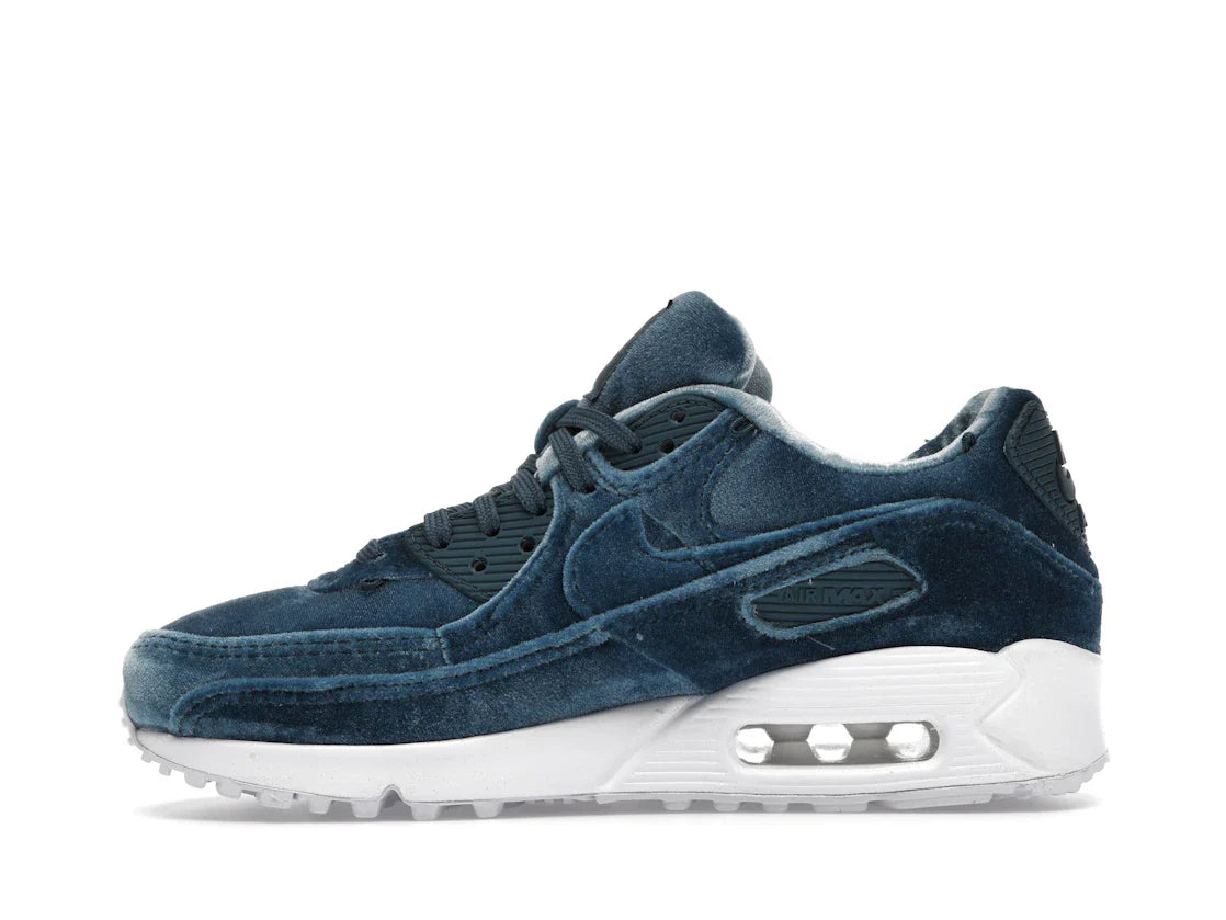 Nike Air Max 90 Lucky Charms Ash Green - resellguru.app