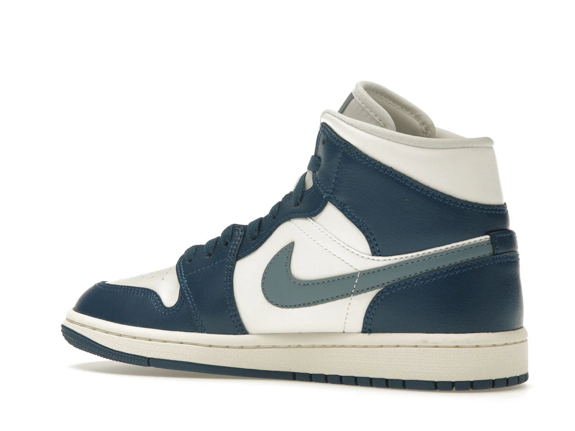 Air Jordan 1 Mid French Blue