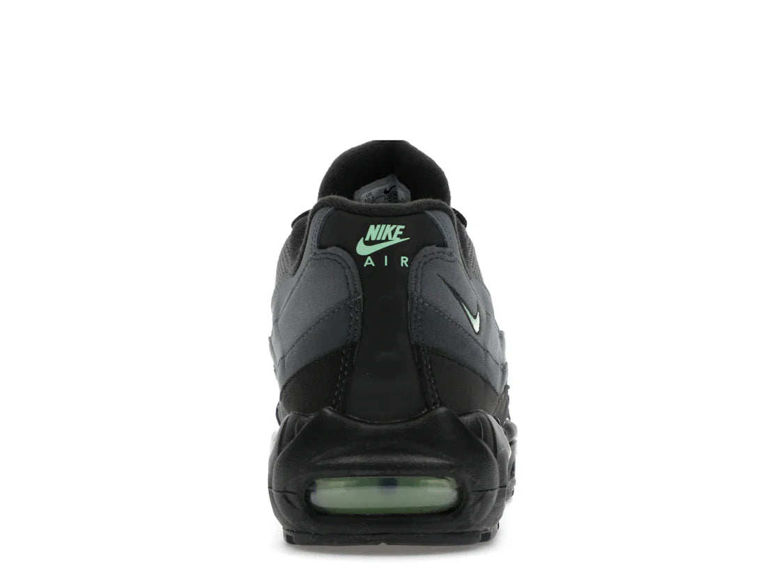 Nike Air Max 95 Vapor Green - resellguru.app