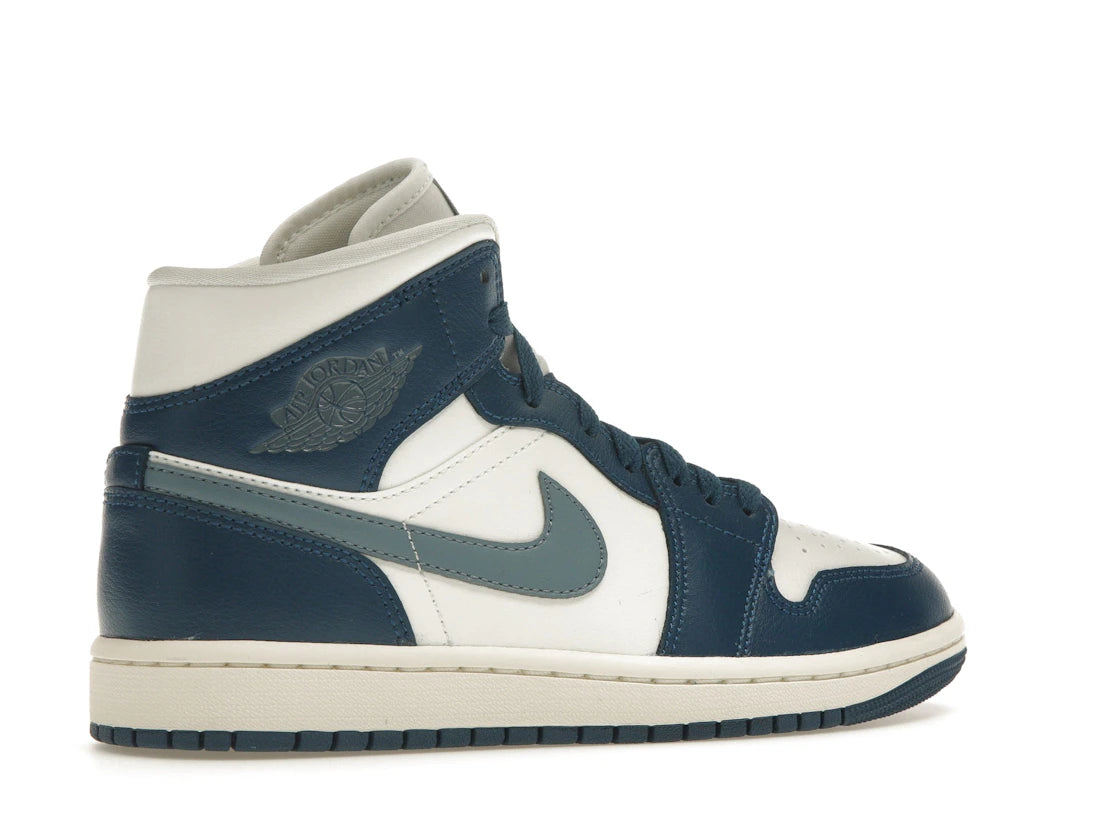 Air Jordan 1 Mid French Blue
