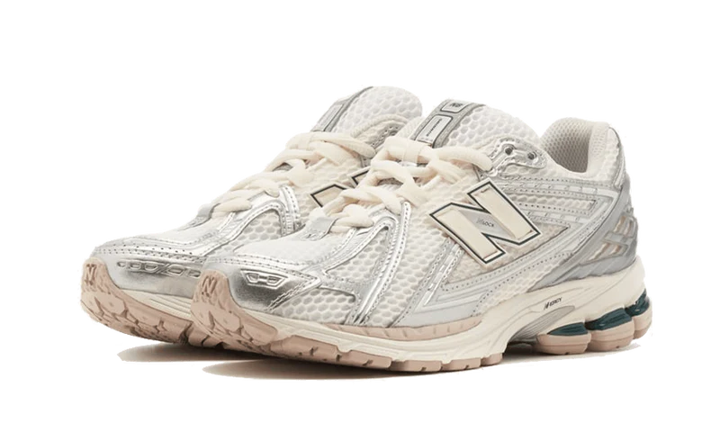 New Balance 1906R Silver Metallic Sea Salt