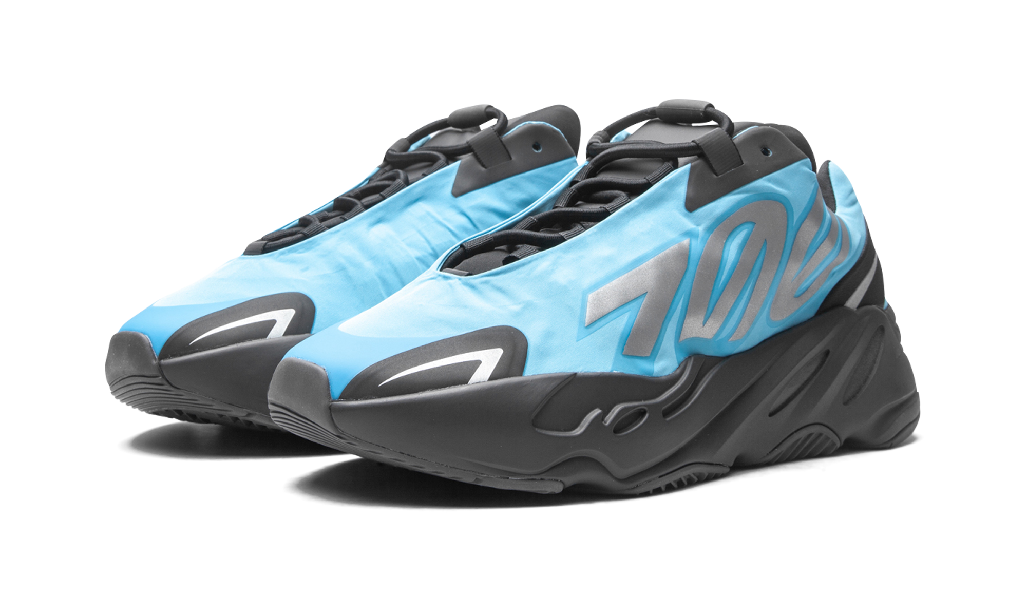 Adidas Yeezy Boost 700 MNVN Bright Cyan - resellguru.app