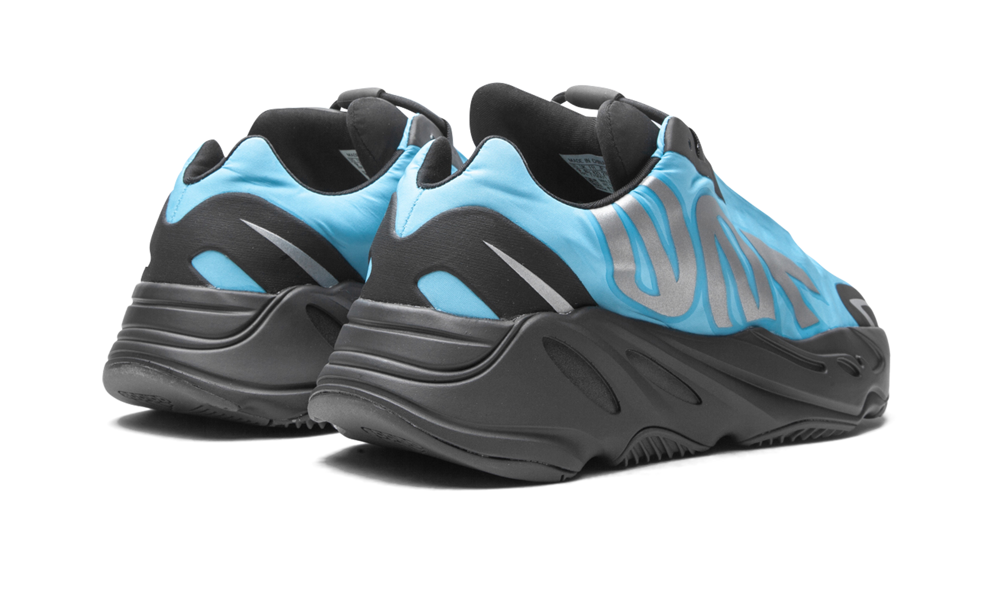 Adidas Yeezy Boost 700 MNVN Bright Cyan - resellguru.app