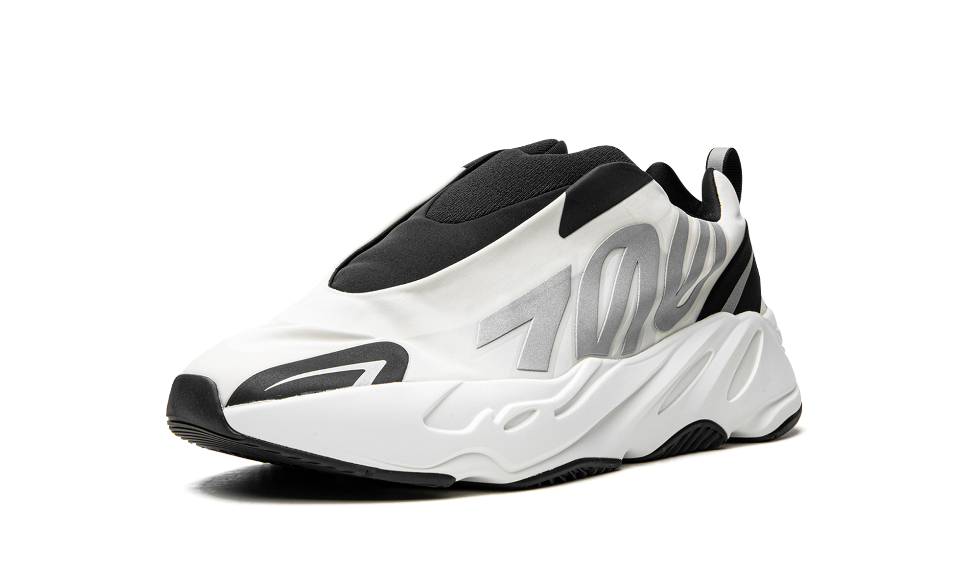 Adidas Yeezy Boost 700 MNVN Laceless Analog - resellguru.app