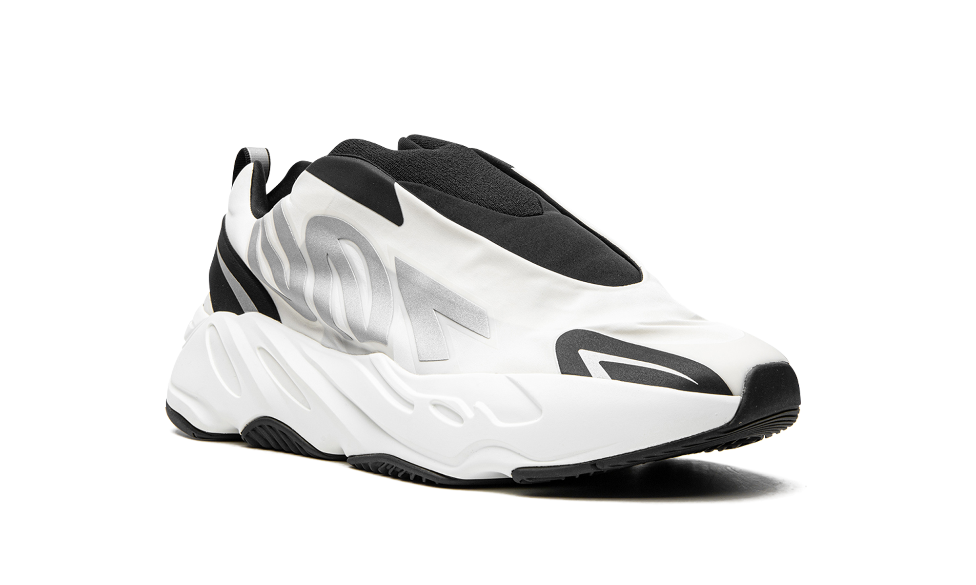 Adidas Yeezy Boost 700 MNVN Laceless Analog - resellguru.app