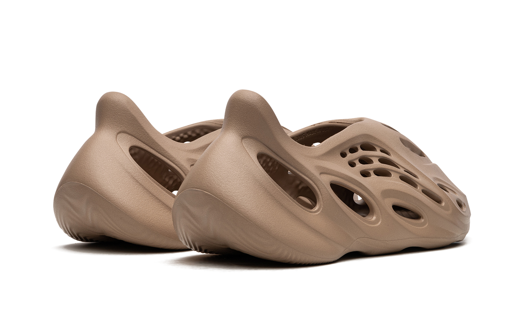 Adidas Yeezy Foam RNR Clay Taupe - resellguru.app