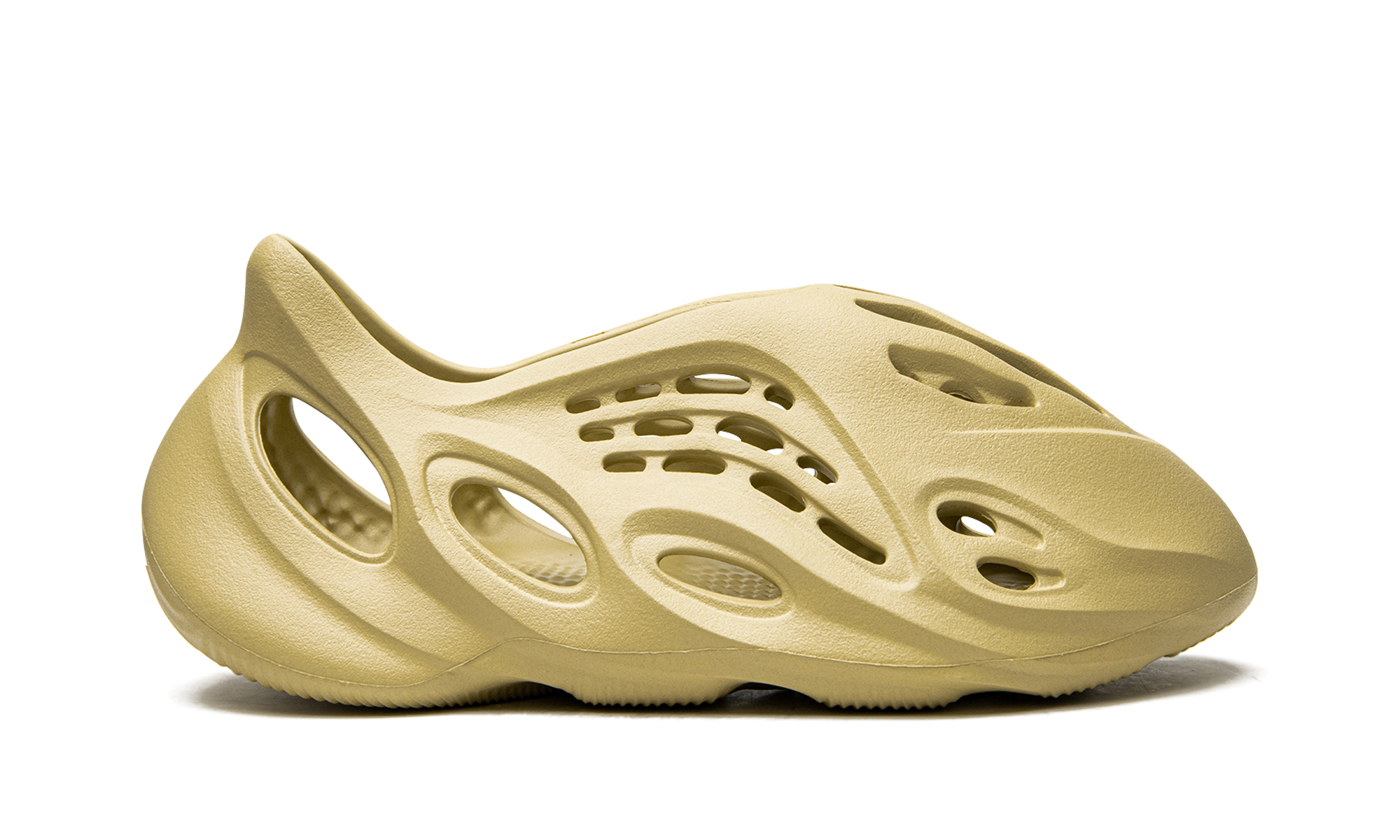Adidas Yeezy Foam RNNR Sulfur - resellguru.app