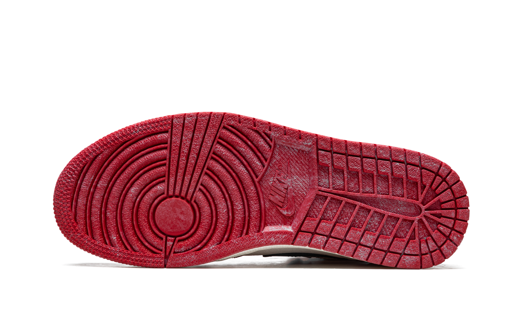 Air Jordan 1 Retro High OG Chicago Lost and Found - resellguru.app