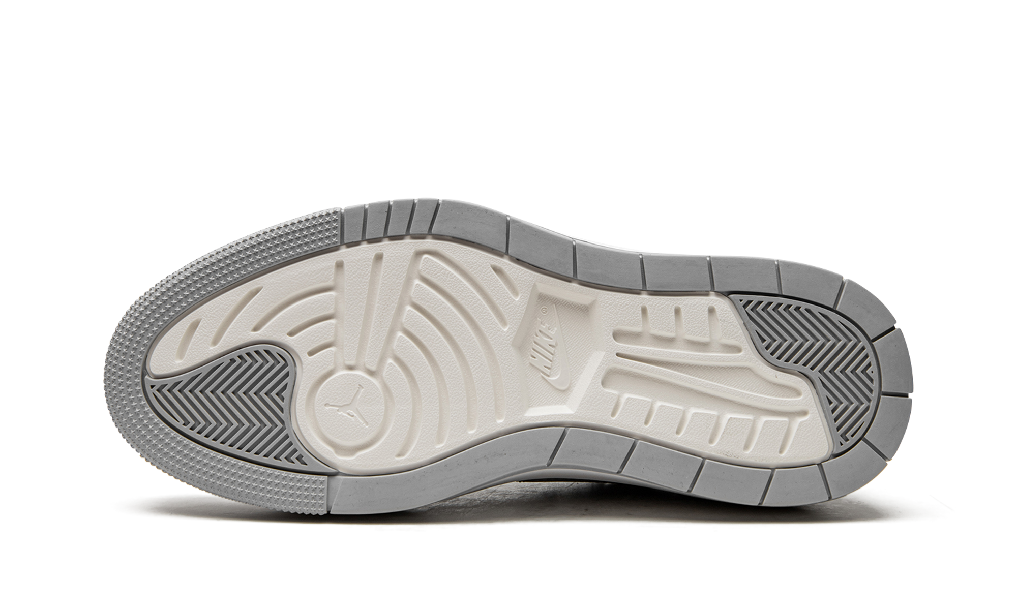 Air Jordan 1 Elevate Low Wolf Grey - resellguru.app