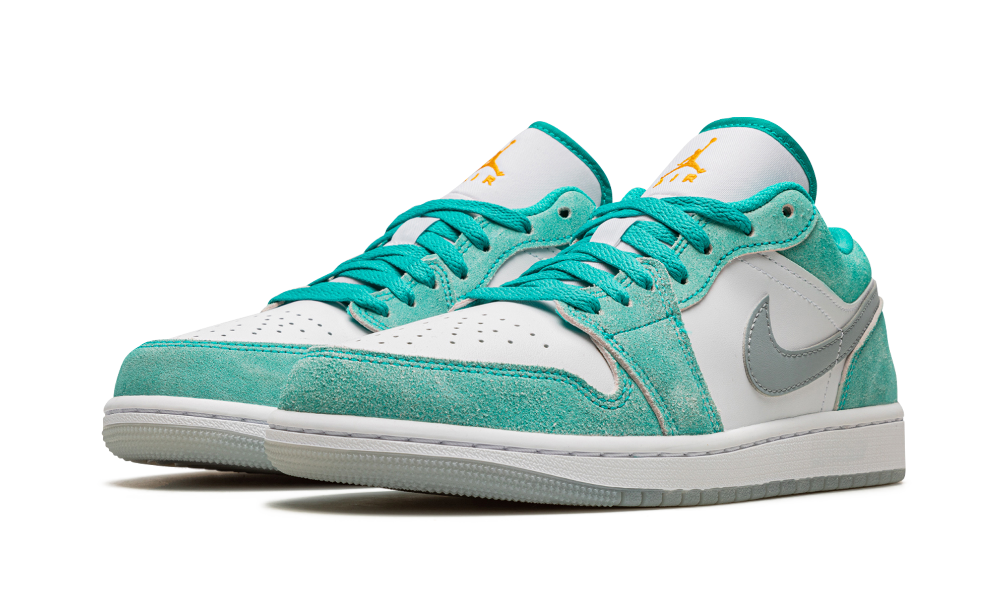 Air Jordan 1 Low SE New Emerald - resellguru.app