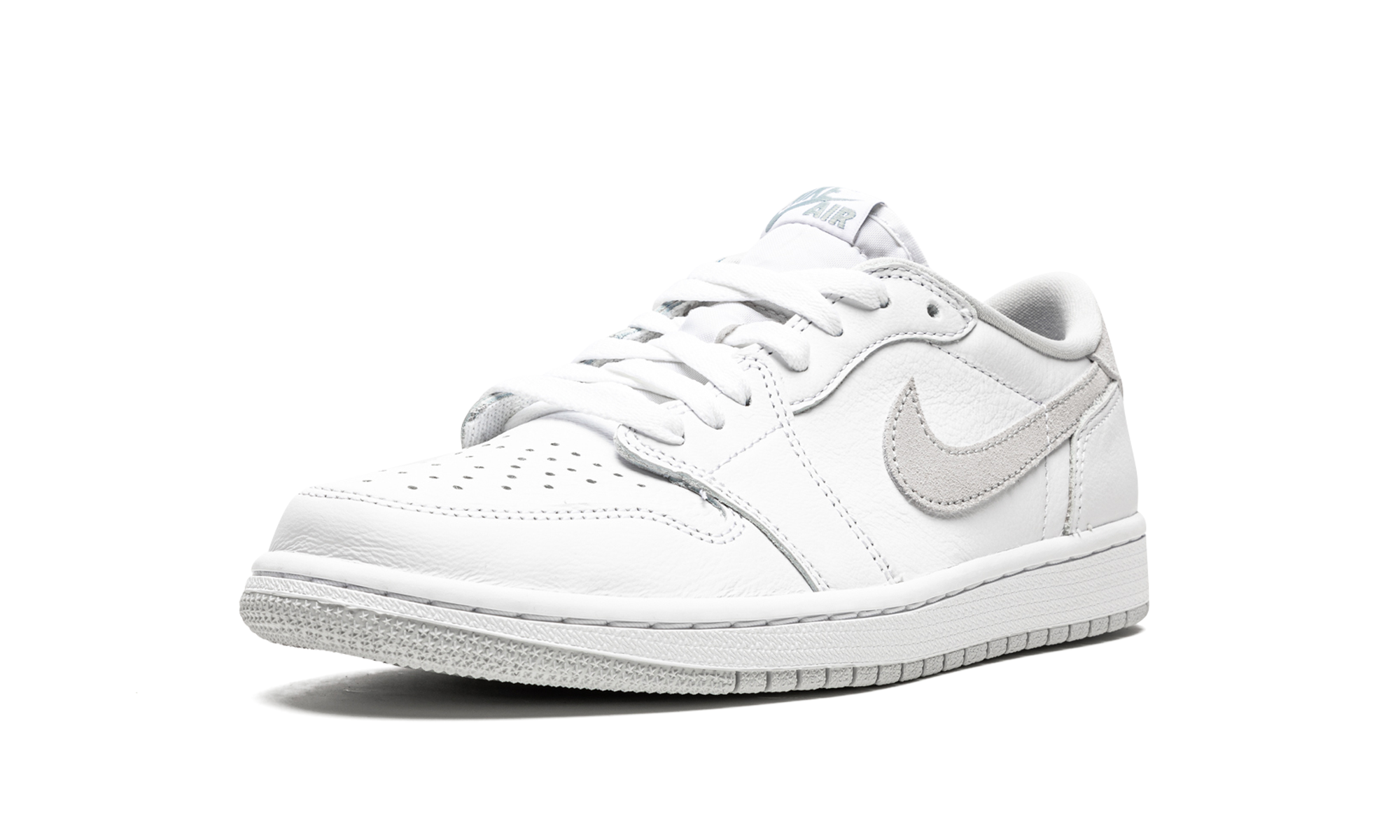 Air Jordan 1 Low OG Neutral Grey (2021/2024) - resellguru.app