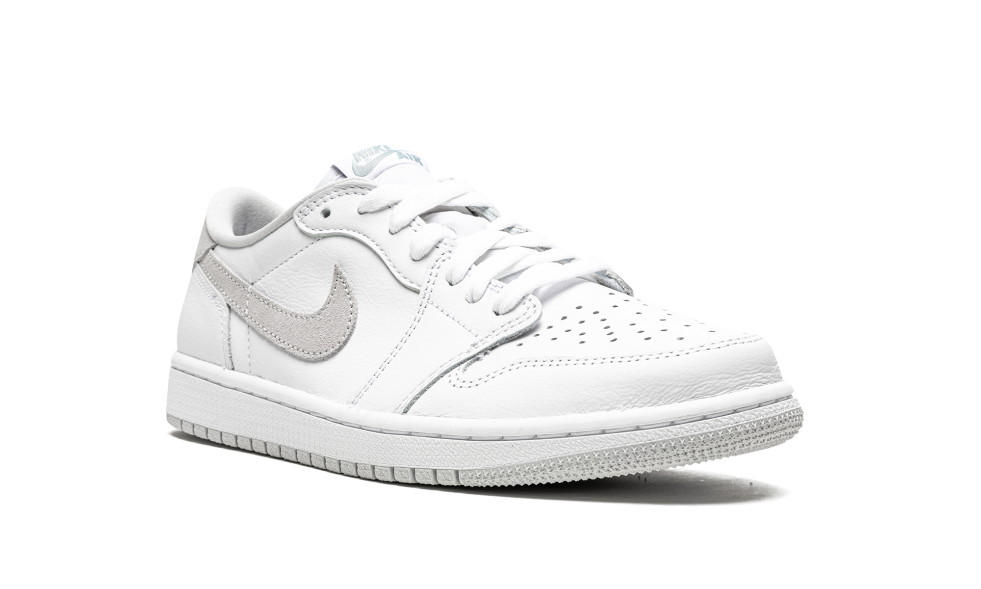 Air Jordan 1 Low OG Neutral Grey (2021/2024) - resellguru.app