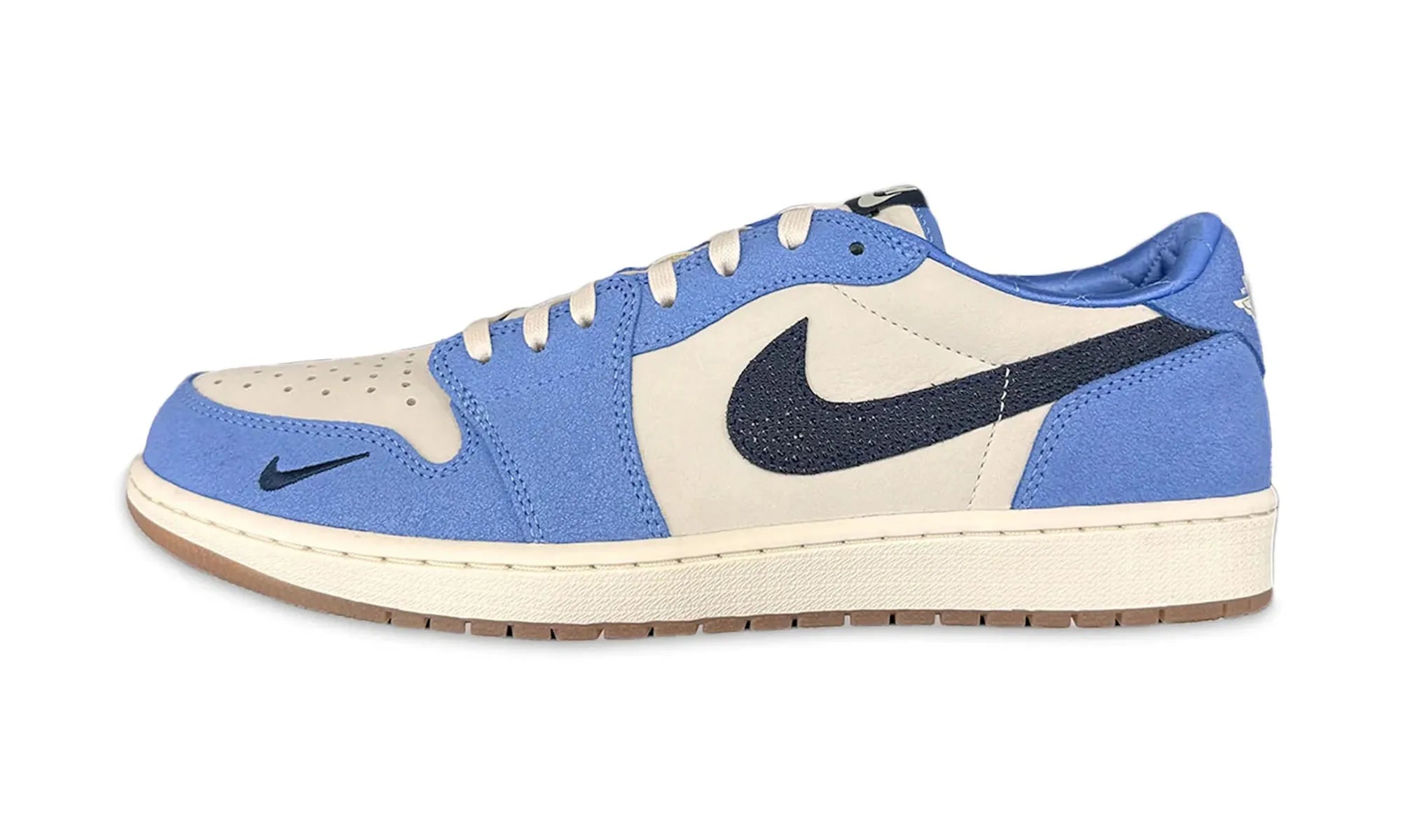 Air Jordan 1 Retro Low OG UNC PE (2023) - resellguru.app