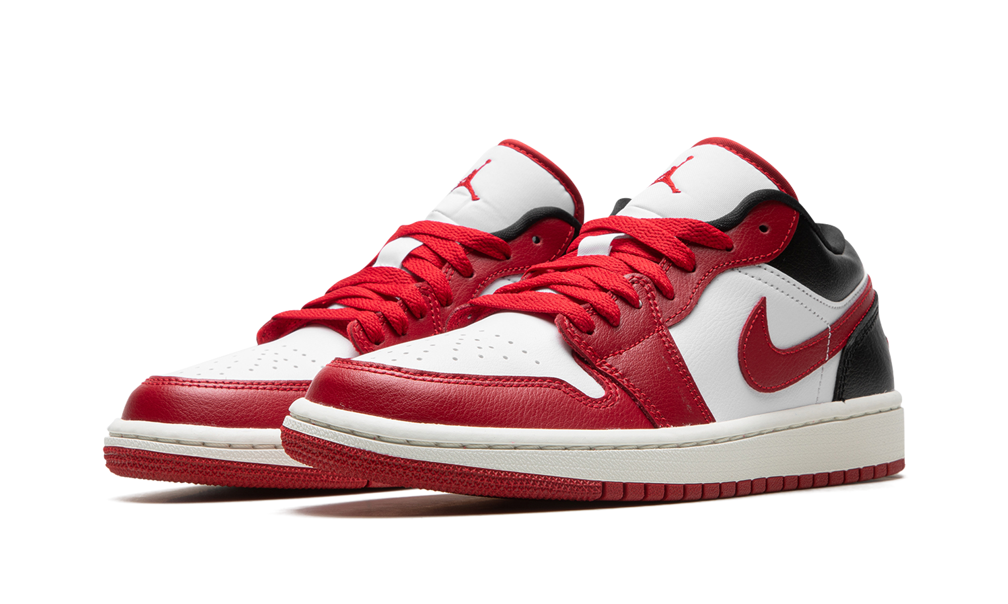 Air Jordan 1 Low Reverse Black Toe - resellguru.app