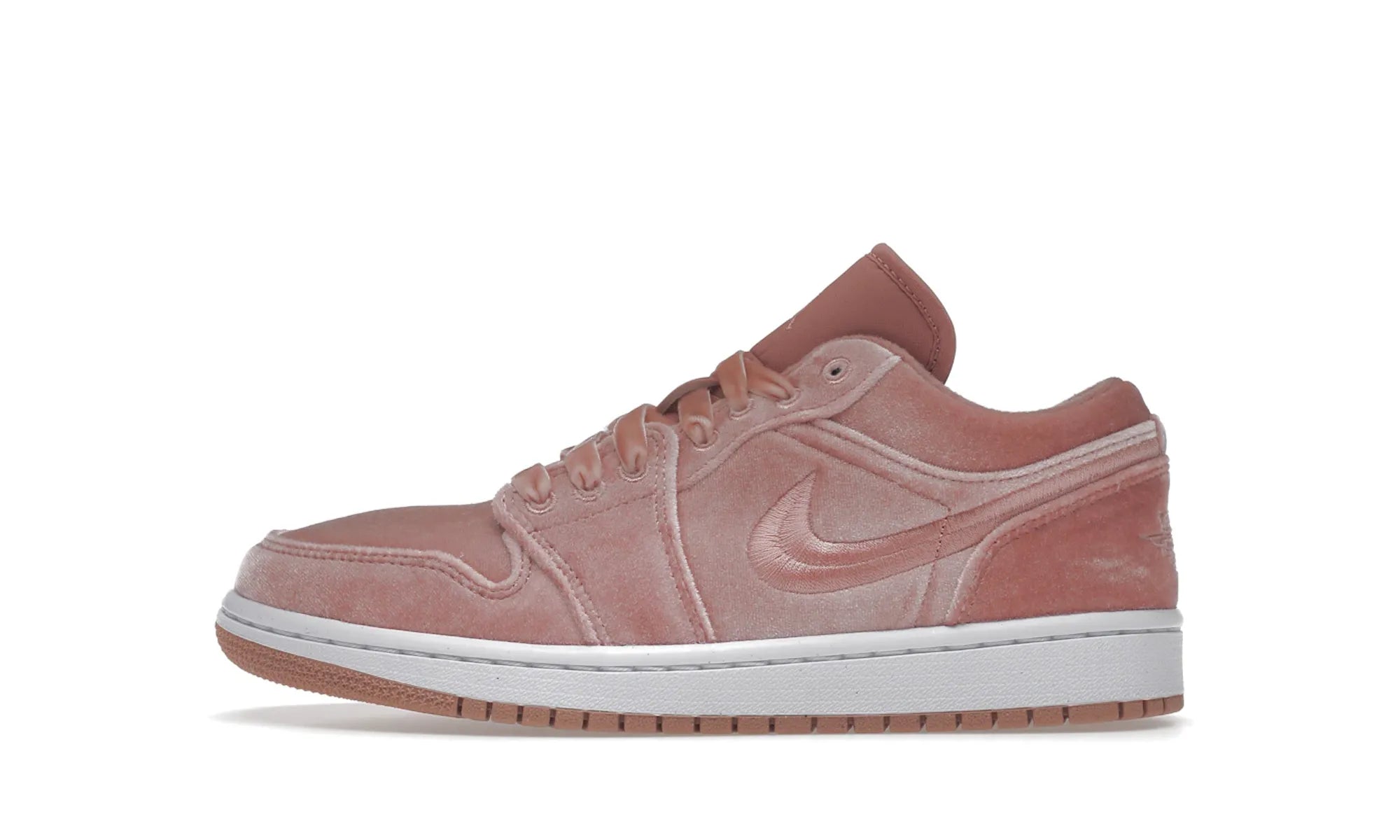 Air Jordan 1 Low SE Pink Velvet - resellguru.app