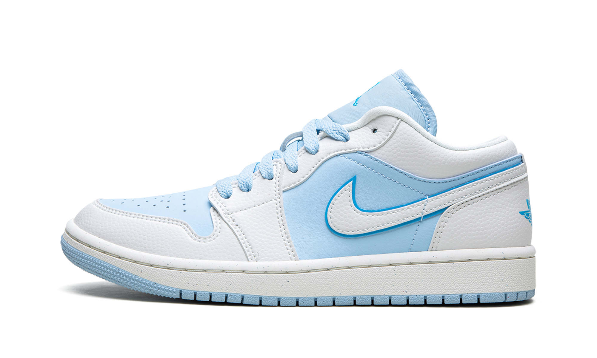 Air Jordan 1 Low SE Reverse Ice Blue - resellguru.app