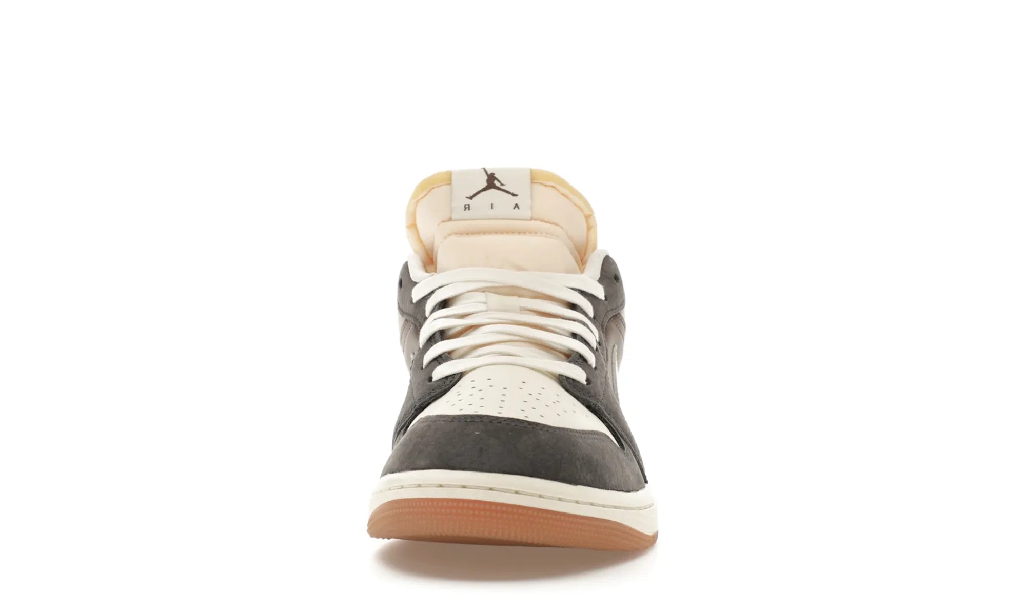 Air Jordan 1 Low SNKRS Day Korea Magpie (2023) - resellguru.app