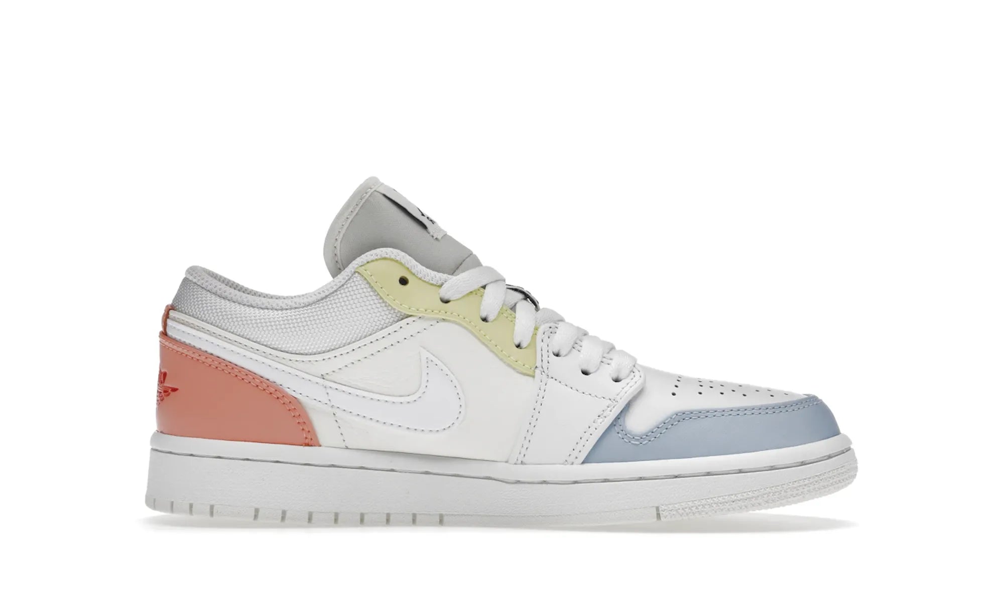 Air Jordan 1 Low To My First Coach - resellguru.app