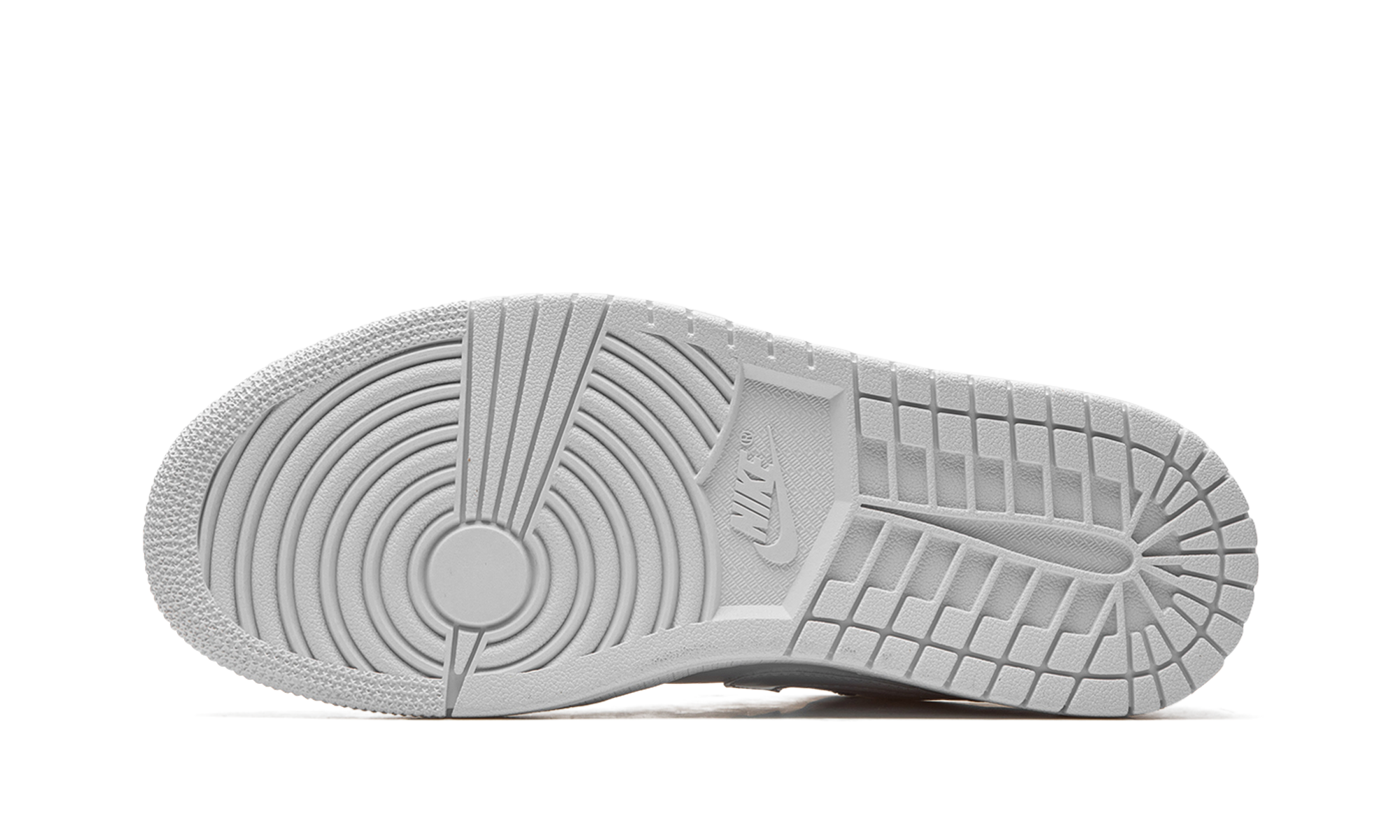 Air Jordan 1 Low Triple White (2022) - resellguru.app