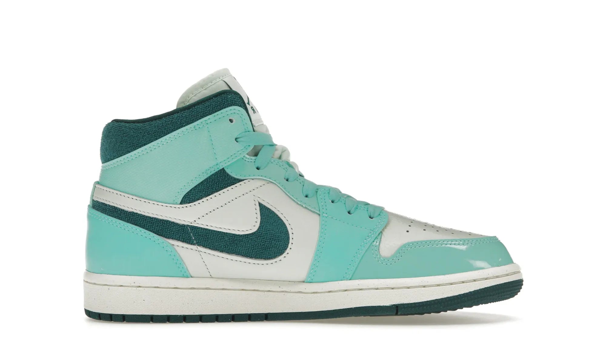 Air Jordan 1 Mid Chenille Bleached Turquoise - resellguru.app