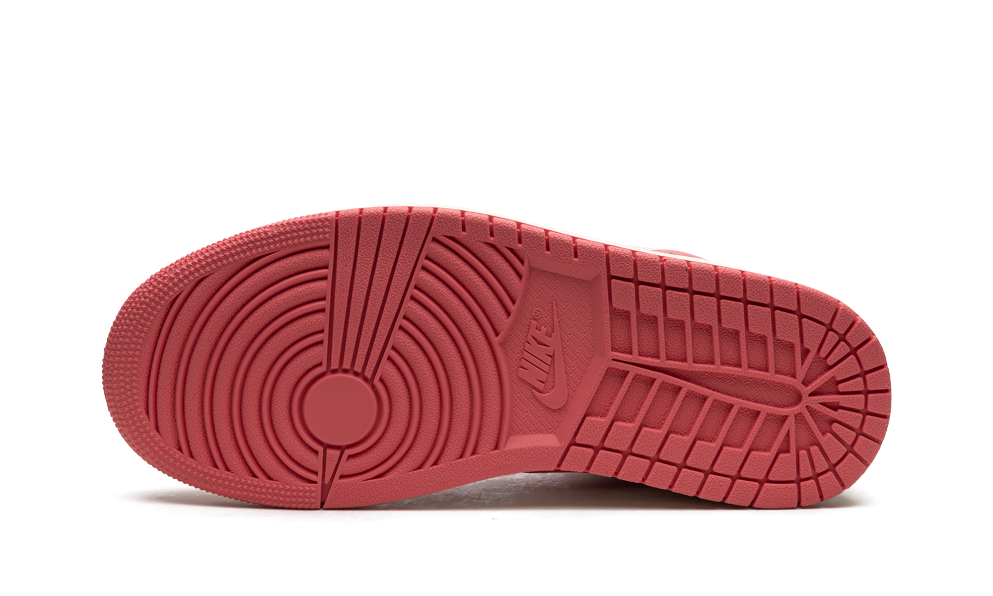 Air Jordan 1 Mid Strawberries and Cream - resellguru.app