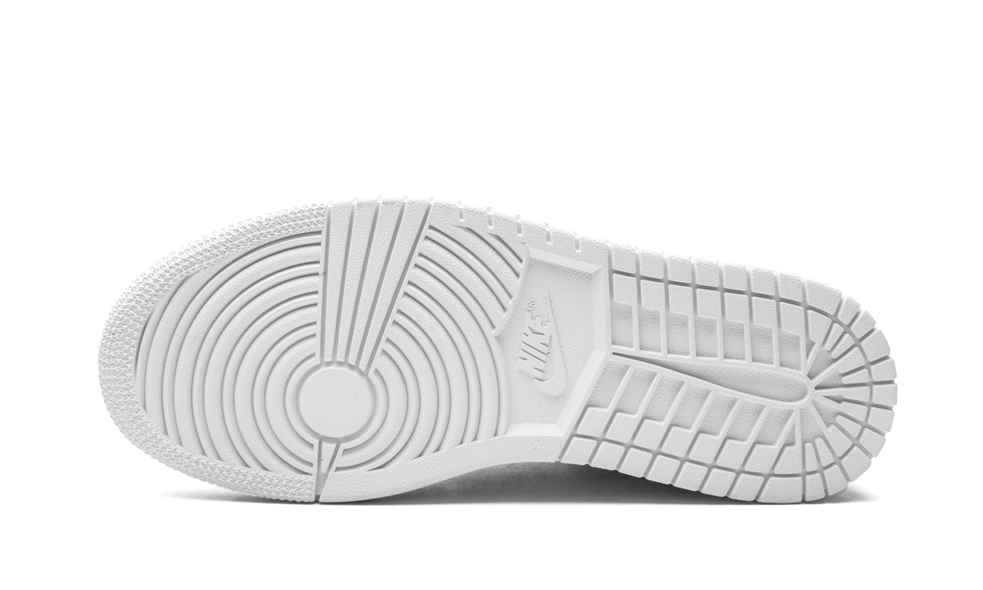 Air Jordan 1 Mid Triple White Patent Swoosh - resellguru.app