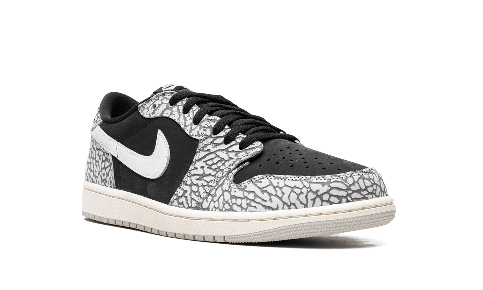 Air Jordan 1 Retro Low OG Black Cement - resellguru.app
