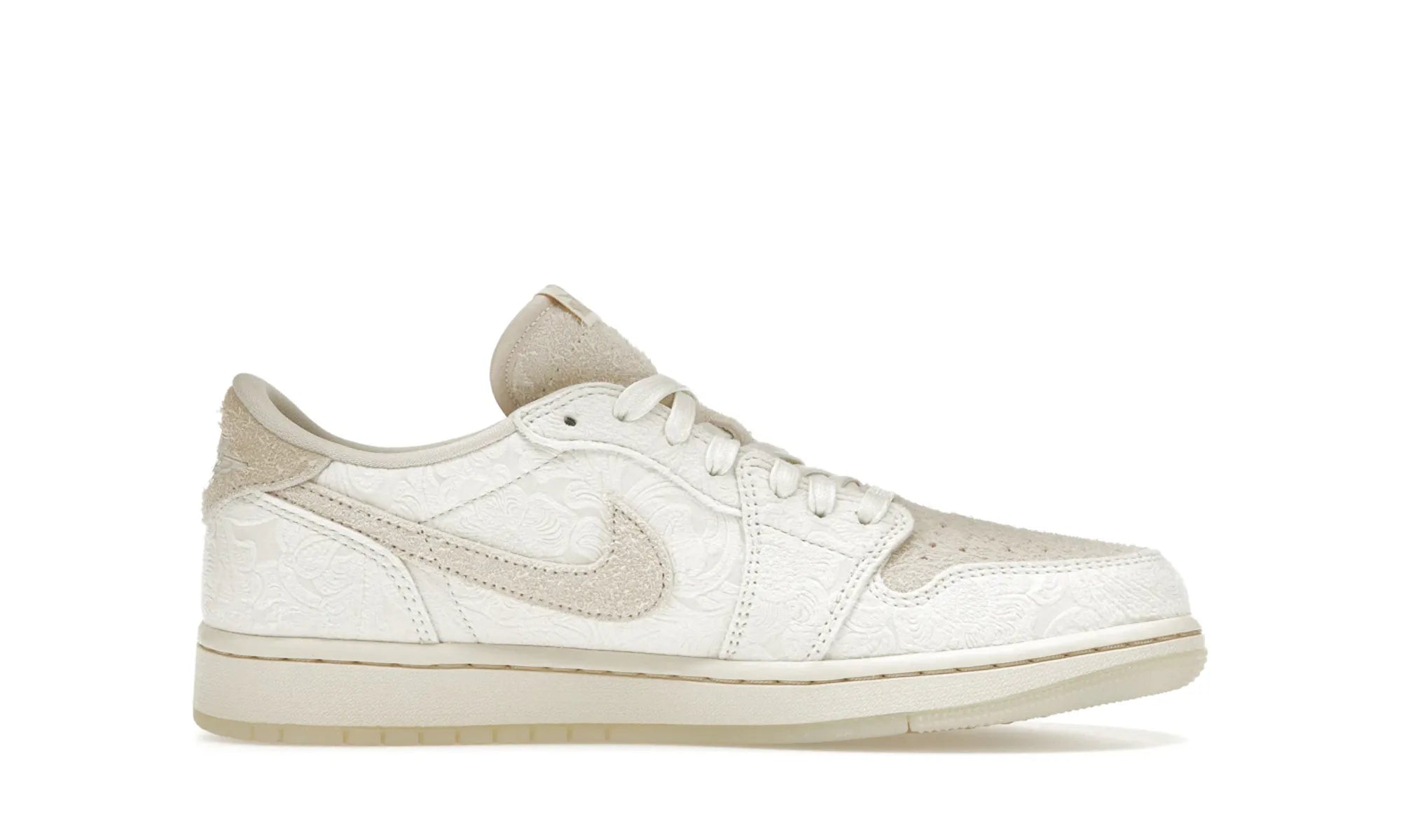 Air Jordan 1 Retro Low OG Chris Paul - resellguru.app