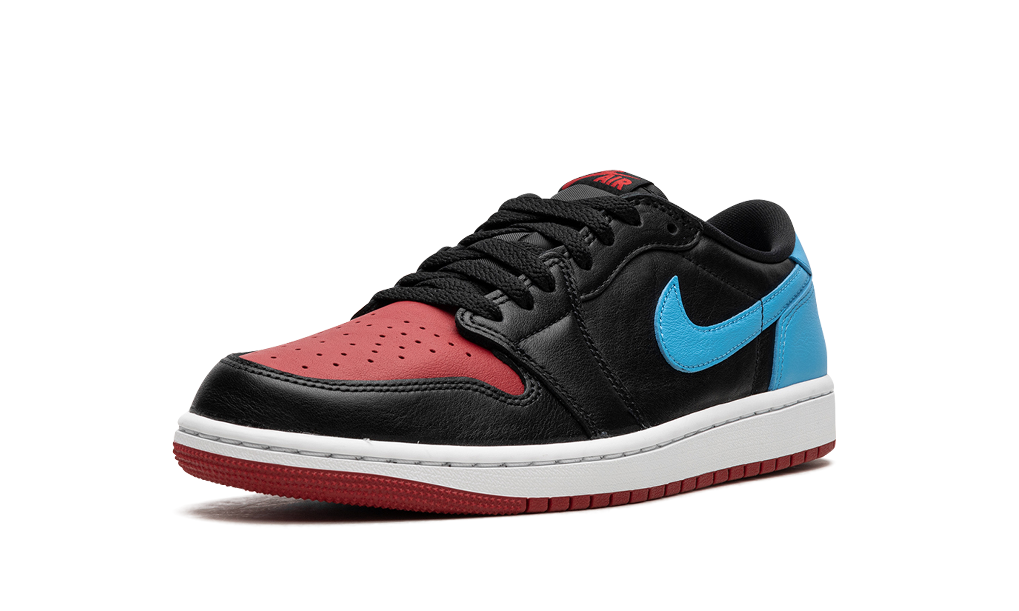 Air Jordan 1 Retro Low OG NC to Chi - resellguru.app
