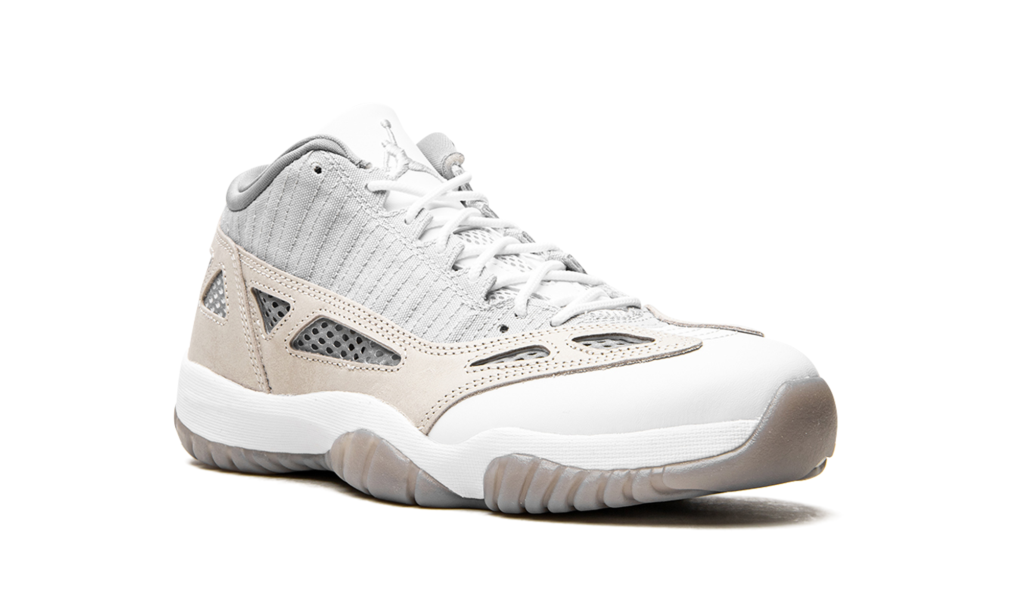 Air Jordan 11 Retro Low IE Light Orewood Brown - resellguru.app