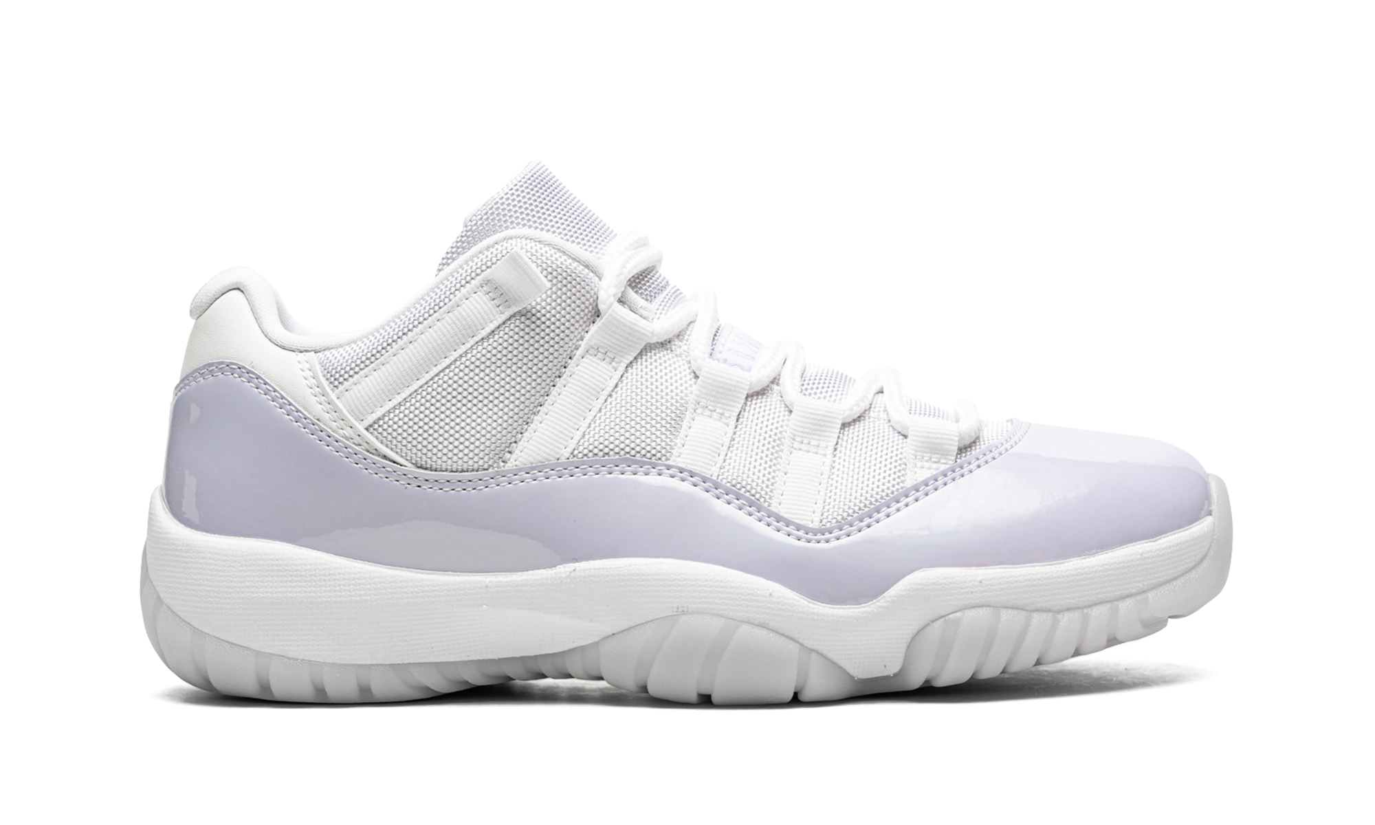 Air Jordan 11 Retro Low Pure Violet - resellguru.app