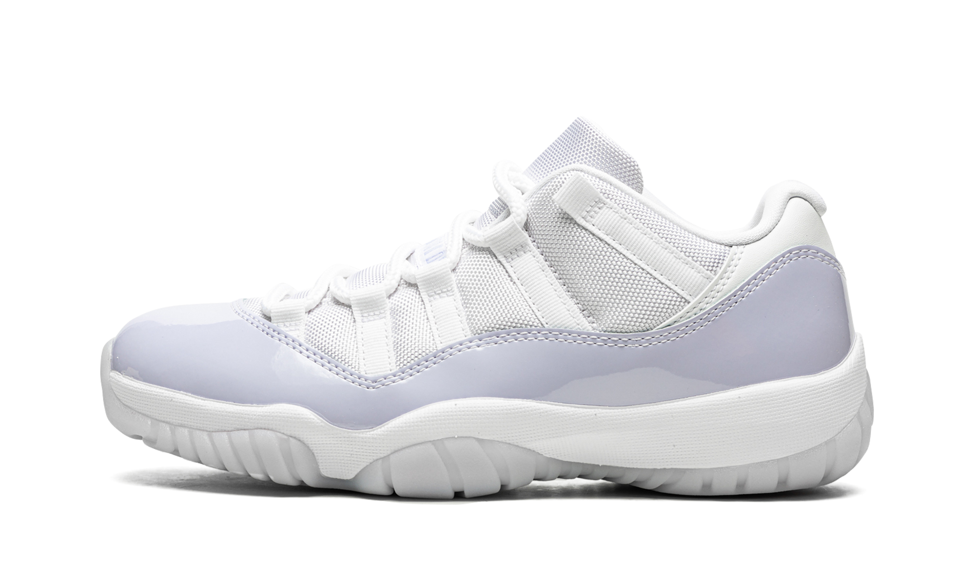Air Jordan 11 Retro Low Pure Violet - resellguru.app