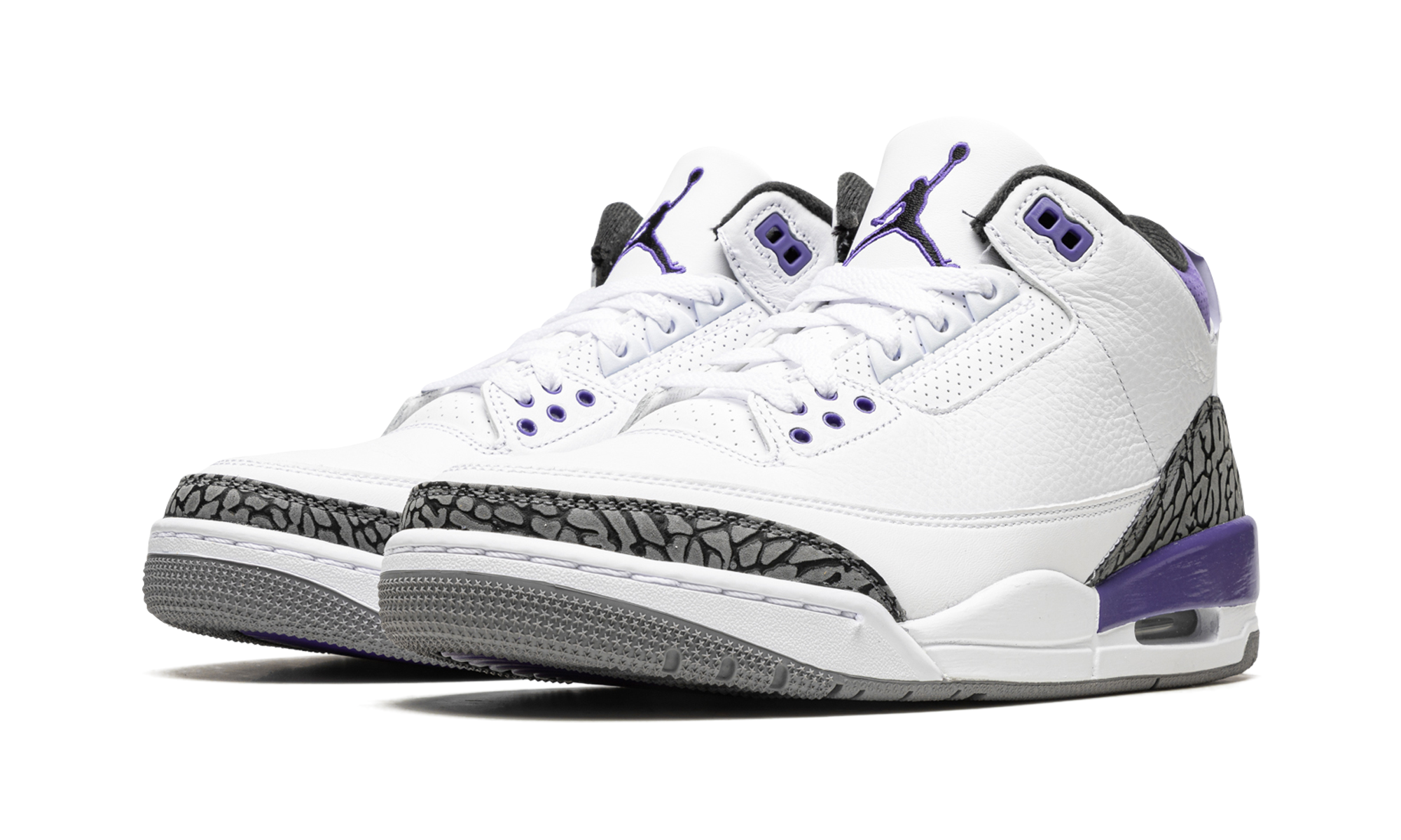 Air Jordan 3 Retro Dark Iris - resellguru.app