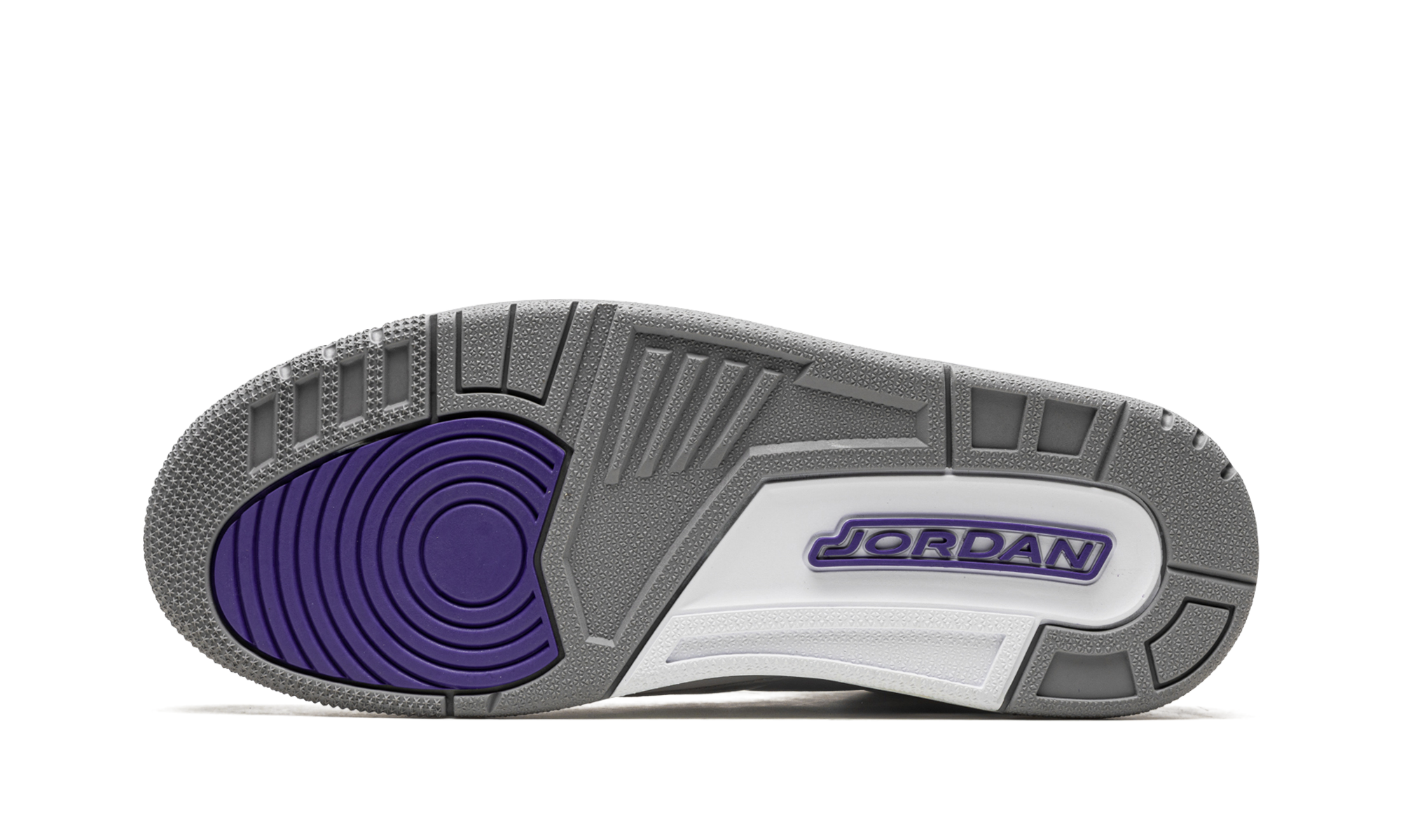 Air Jordan 3 Retro Dark Iris - resellguru.app