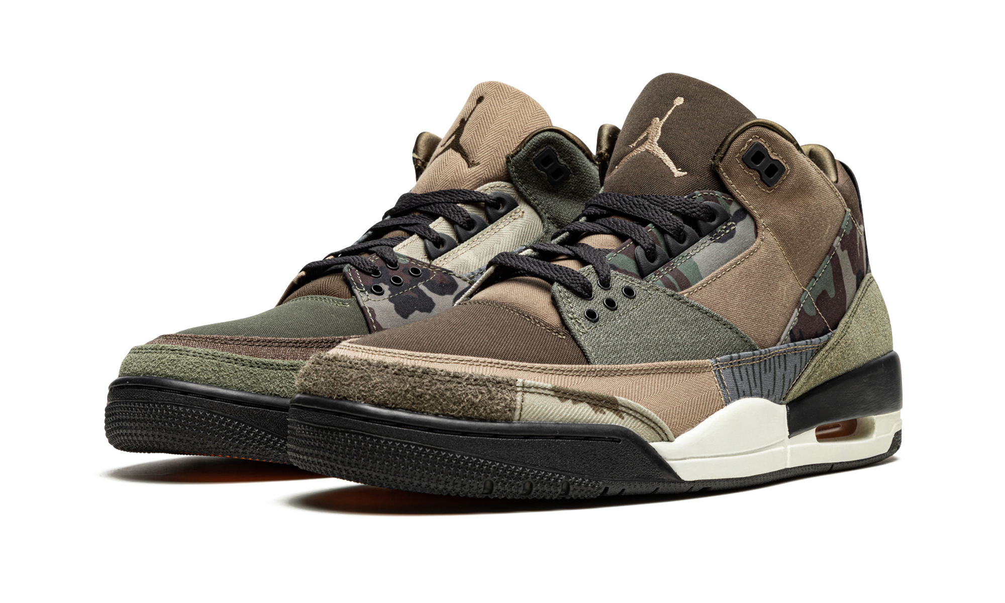 Air Jordan 3 Retro Patchwork Camo - resellguru.app