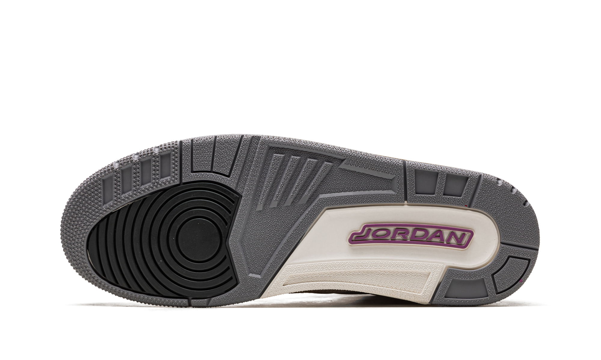 Air Jordan 3 Retro Winterized Archaeo Brown - resellguru.app