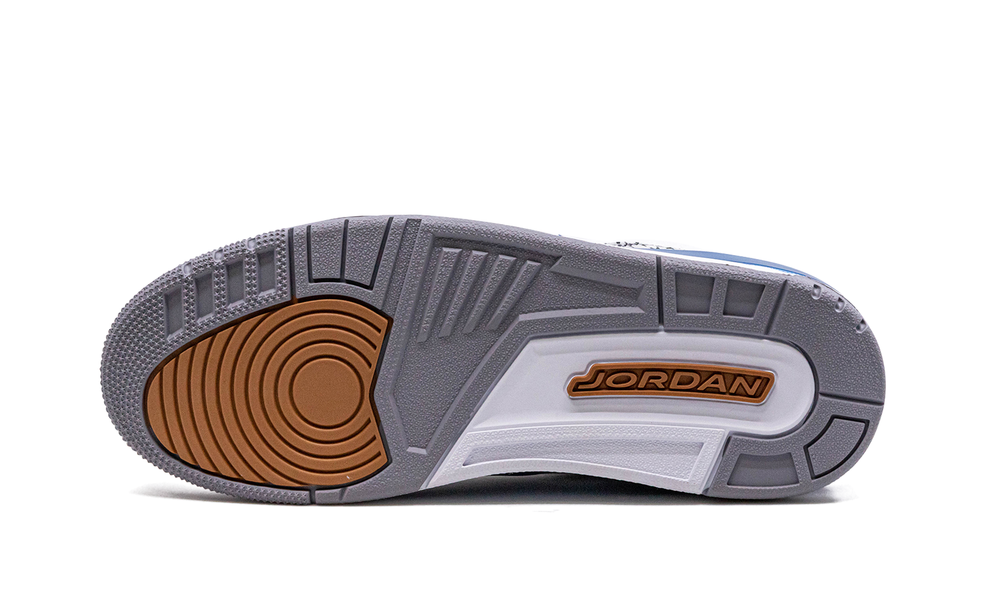 Air Jordan 3 Retro Wizards - resellguru.app