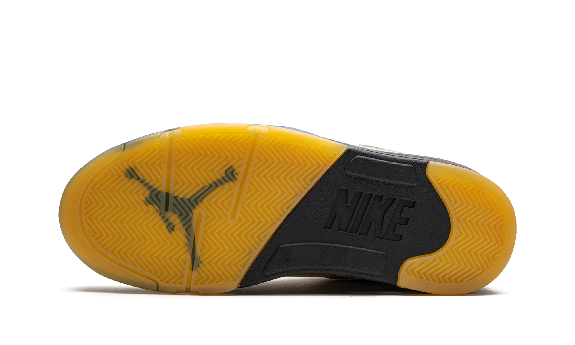 Air Jordan 5 Retro A Ma Maniére Dawn - resellguru.app