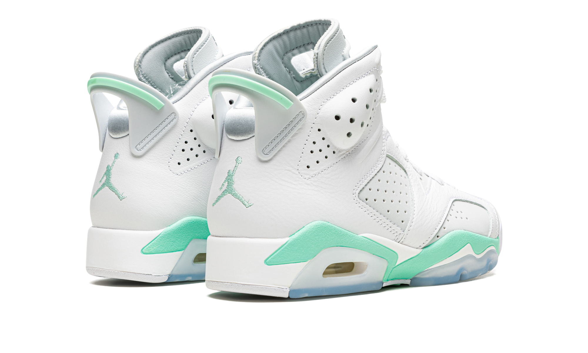 Air Jordan 6 Retro Mint Foam - resellguru.app