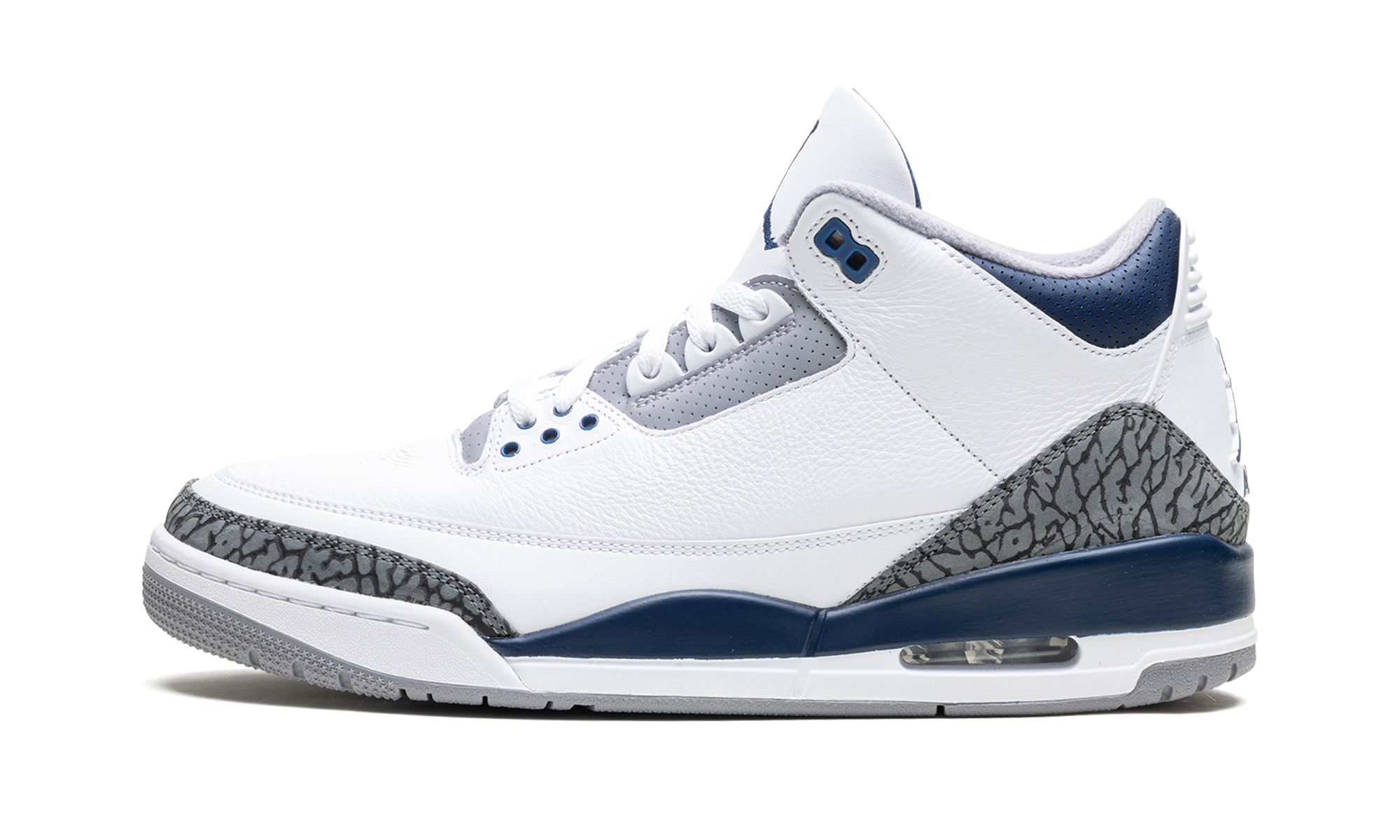 Air Jordan 3 Retro Midnight Navy - resellguru.app
