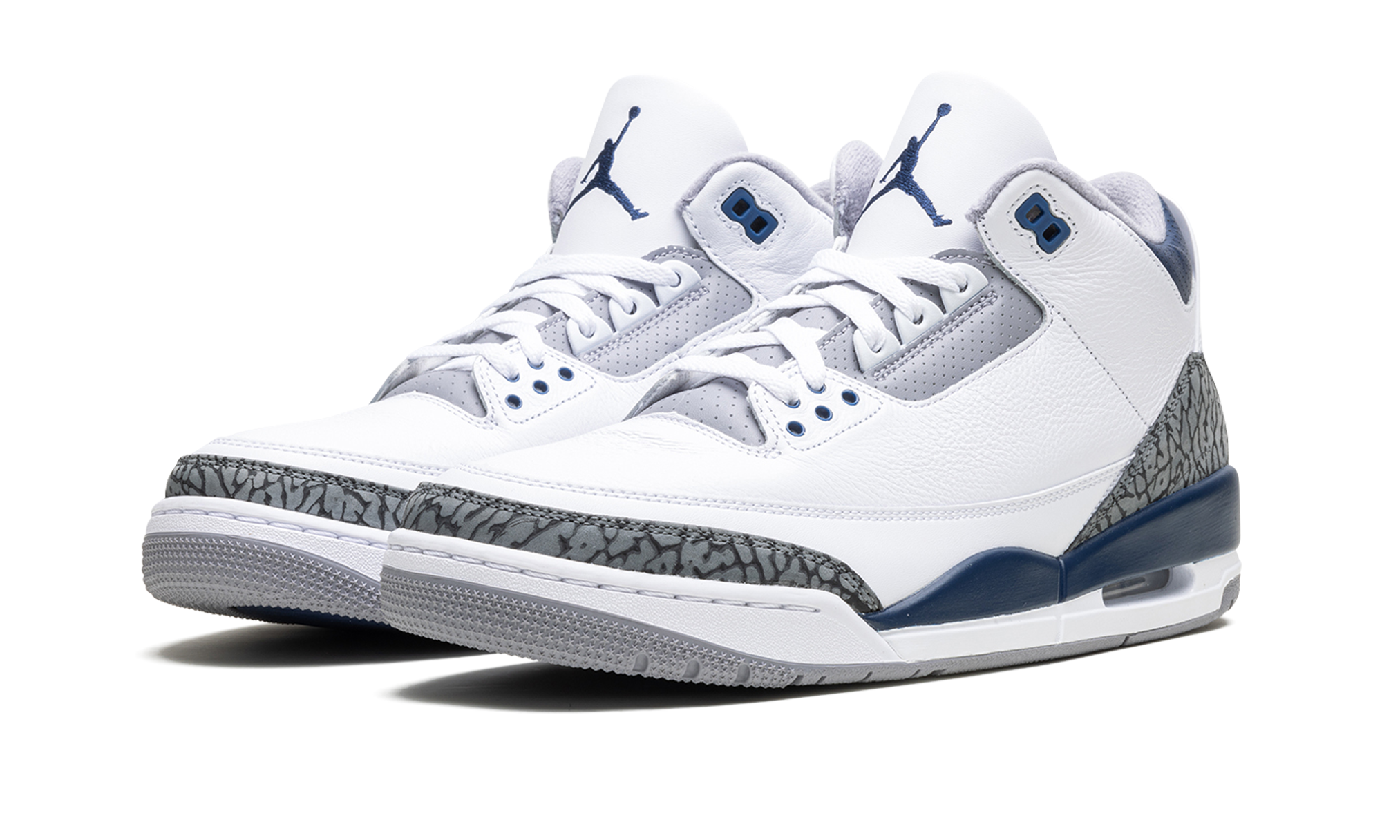 Air Jordan 3 Retro Midnight Navy - resellguru.app