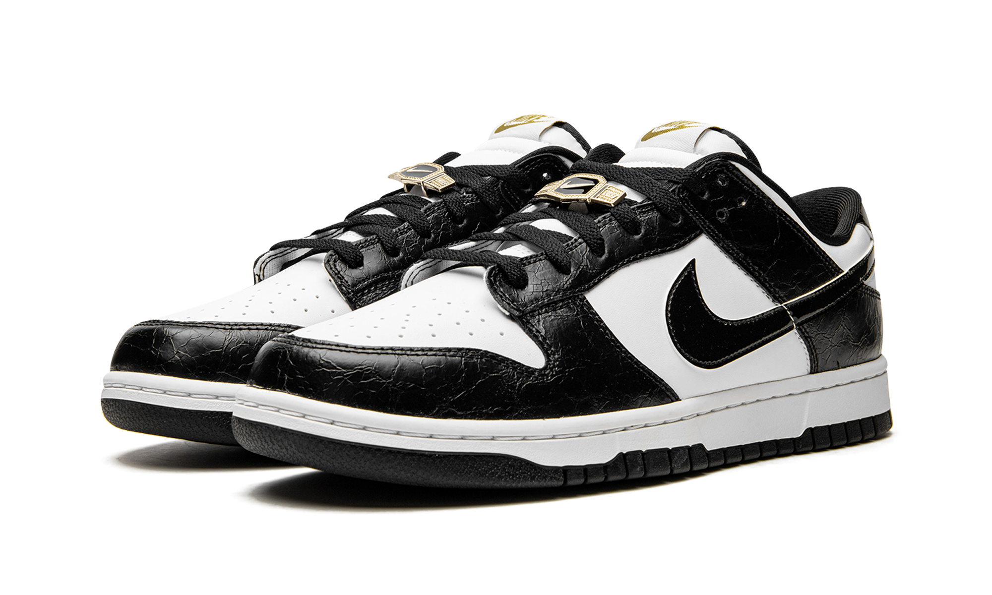 Nike Dunk Low SE World Champs Black White - resellguru.app