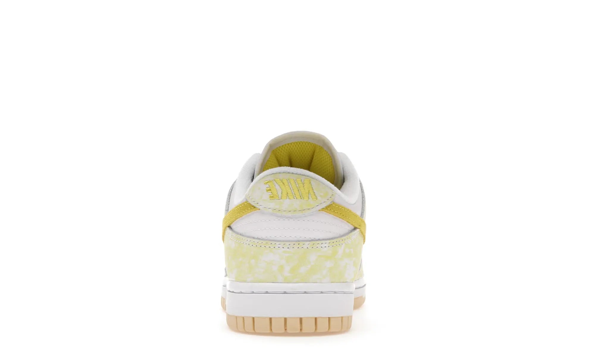 Nike Dunk Low Yellow Strike - resellguru.app