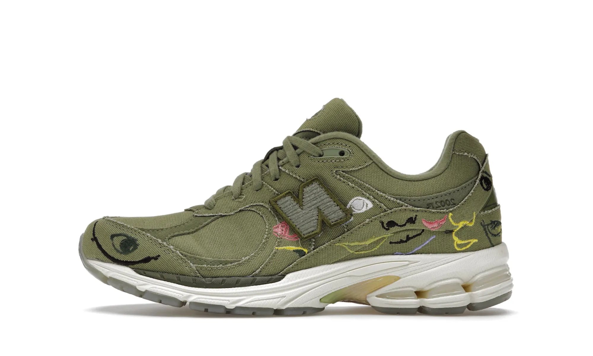 New Balance 2002R Bryant Giles What Now? - resellguru.app