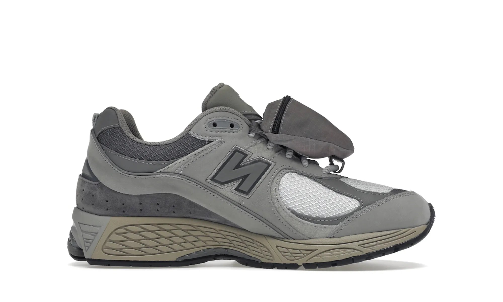 New Balance 2002R Grey Pocket - resellguru.app